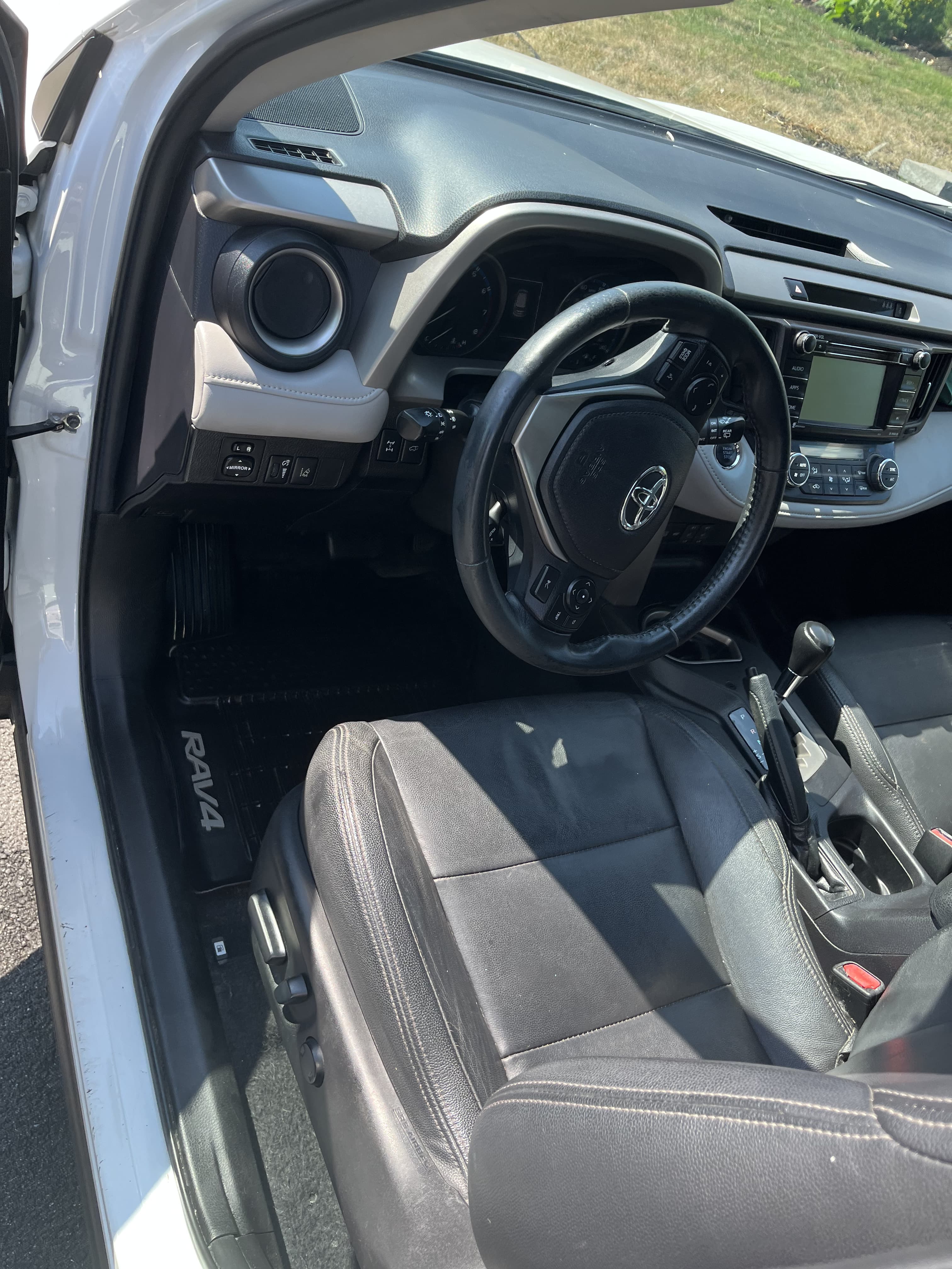 Toyota RAV4 full detail — mobile car detailing in Danvers, MA after